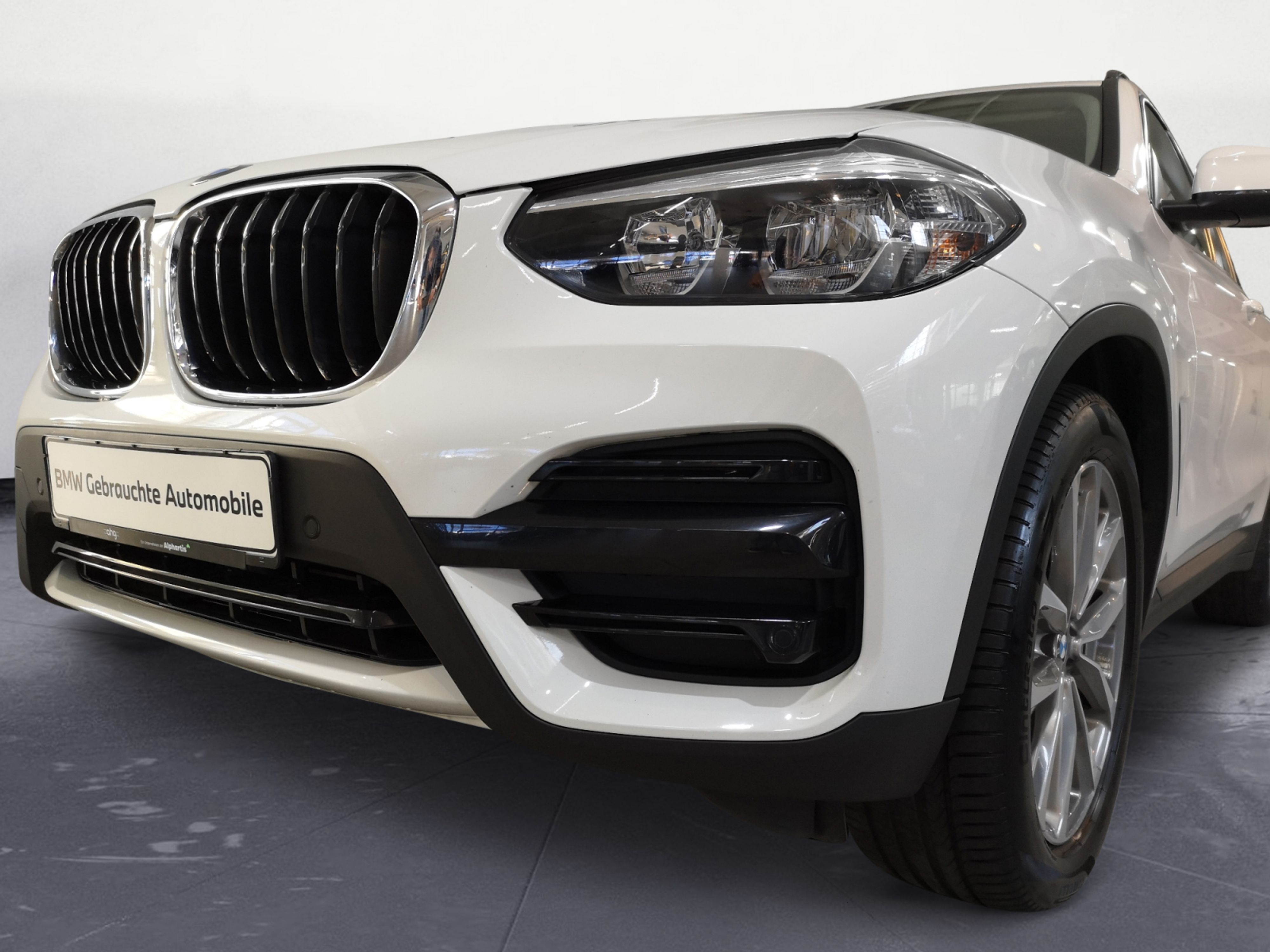 BMW - X3 xDrive20d ADVANTAGE AT