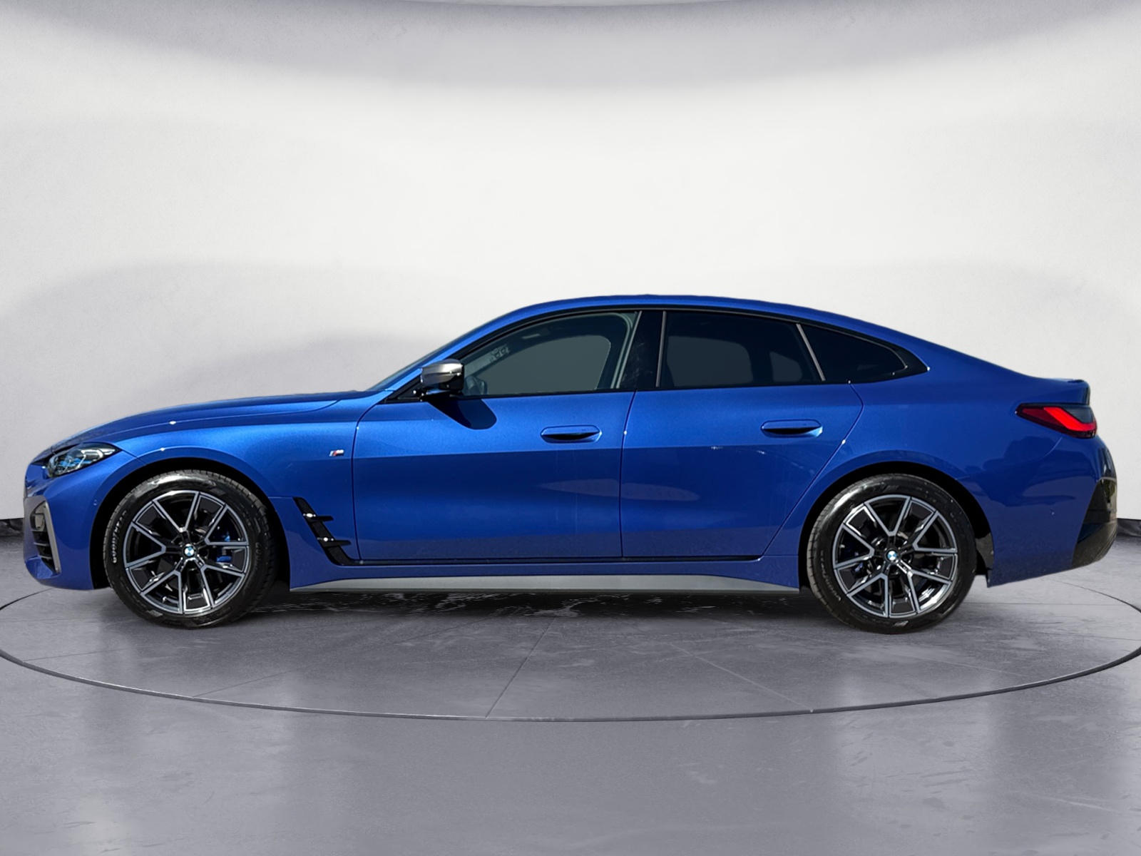 BMW - M440i xDrive Gran Coupe