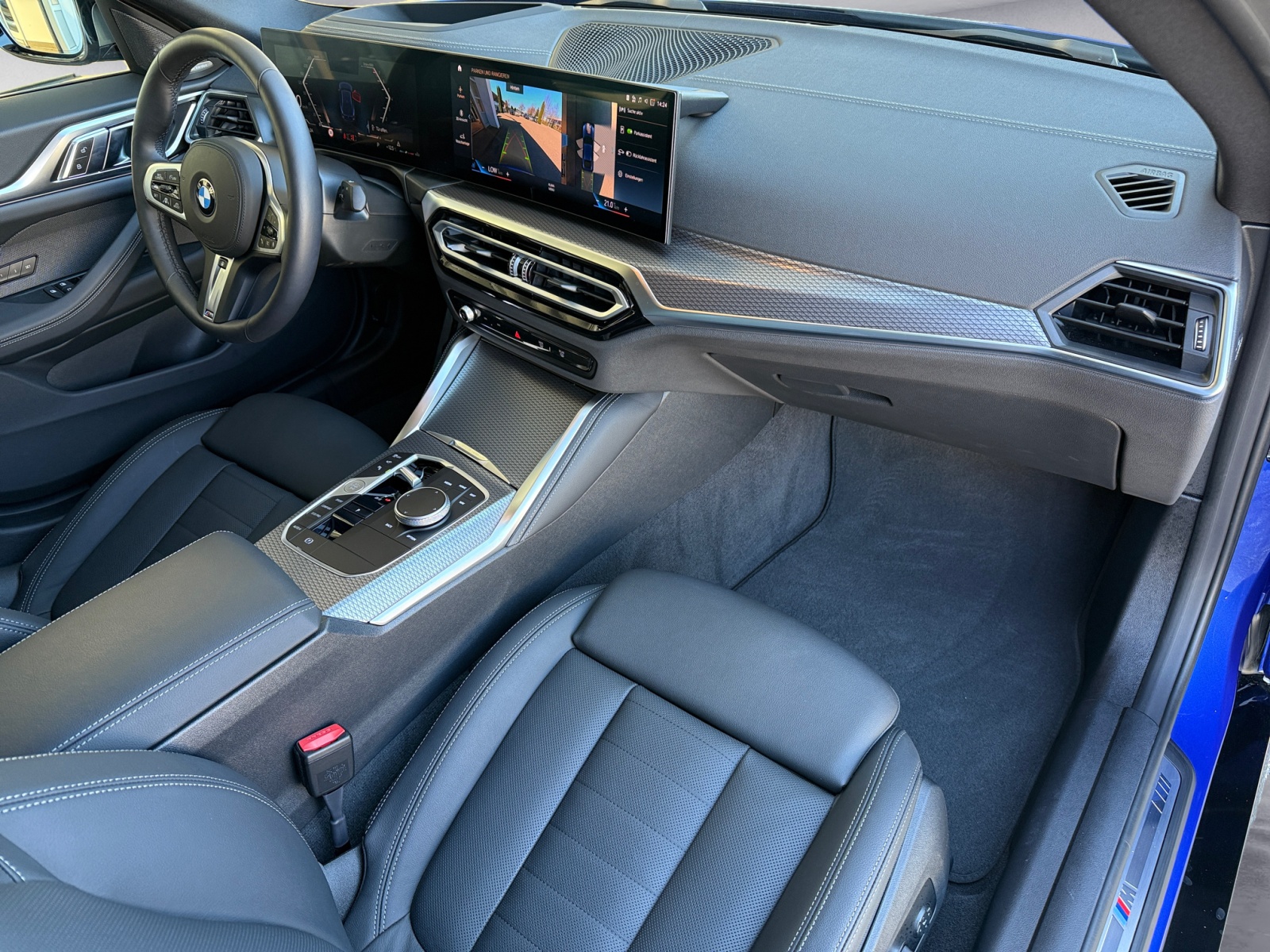 BMW - M440i xDrive Gran Coupe