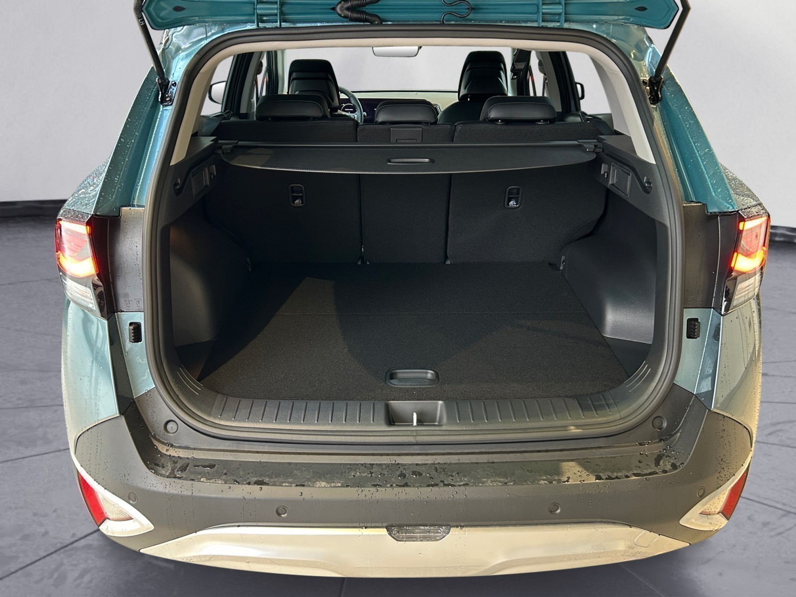 Kia - Sportage 1.6 2WD ULTIMATE EDITION