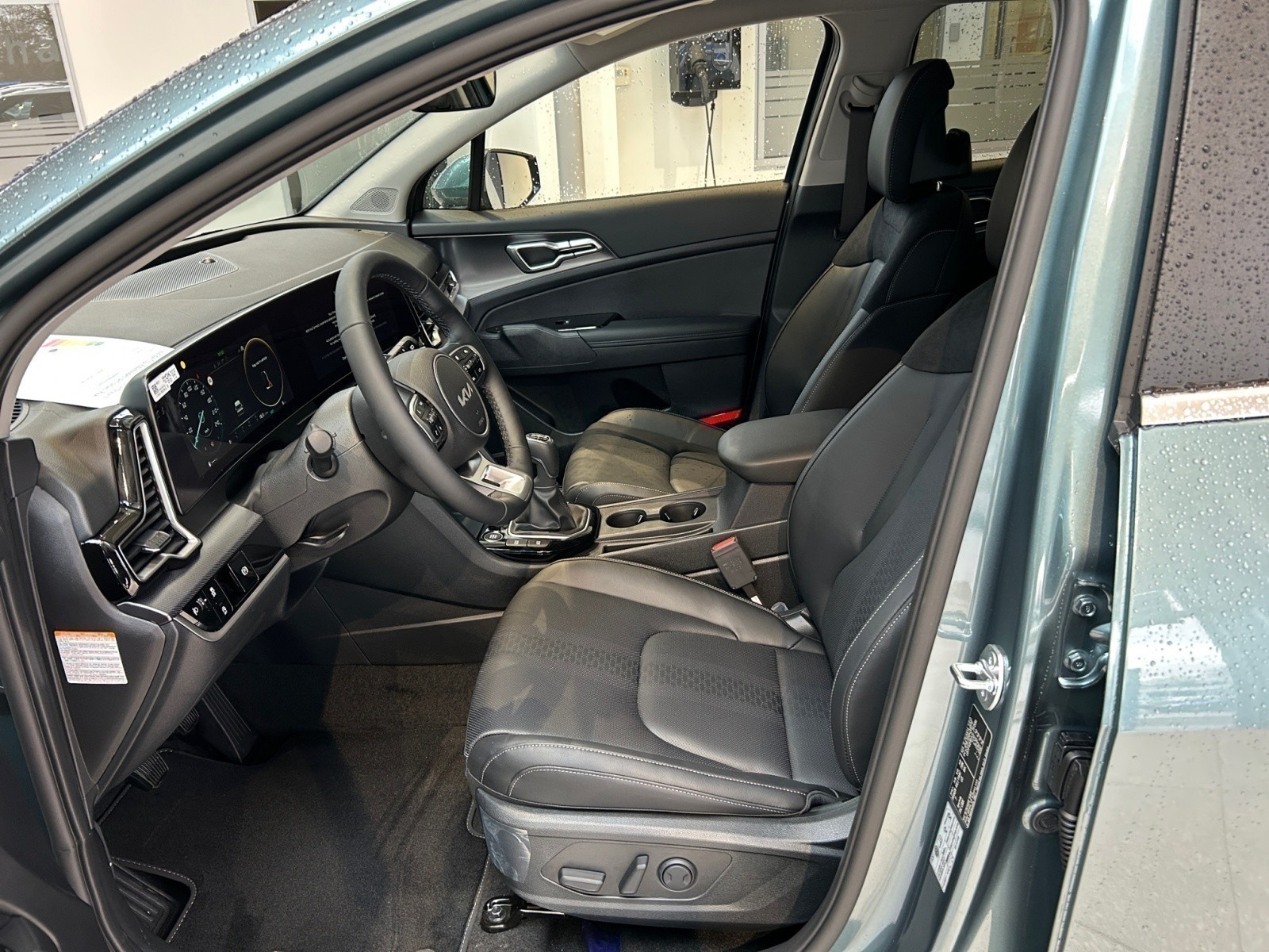 Kia - Sportage 1.6 2WD ULTIMATE EDITION