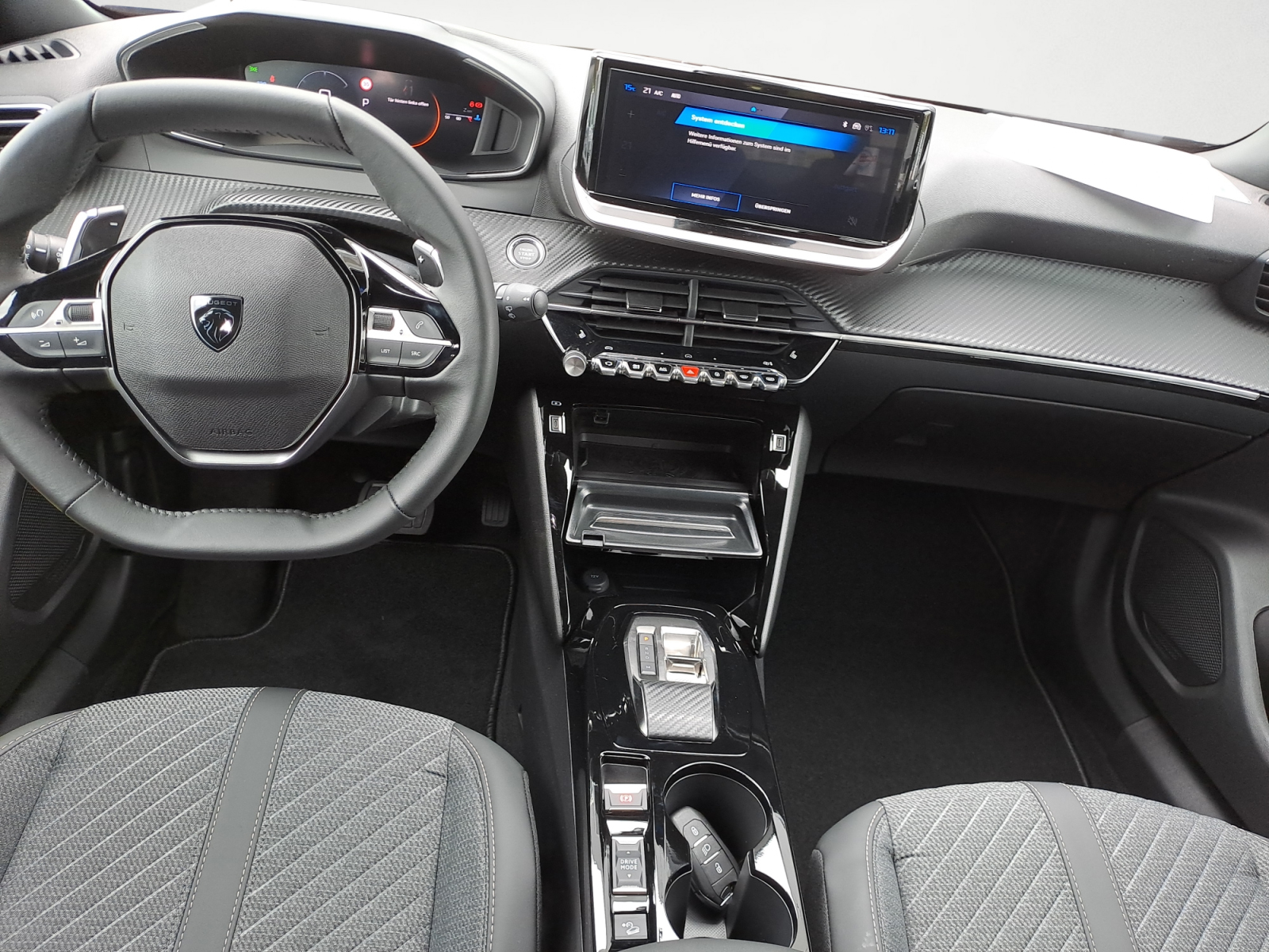 Peugeot - 2008 ALLURE HYBRID 136 e-DSC6