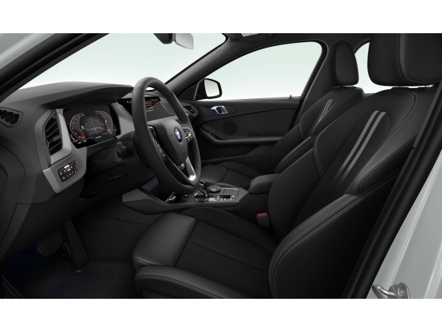 BMW - 118i Advantage