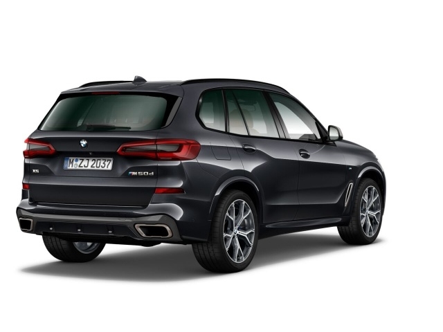 BMW - X5 M50d