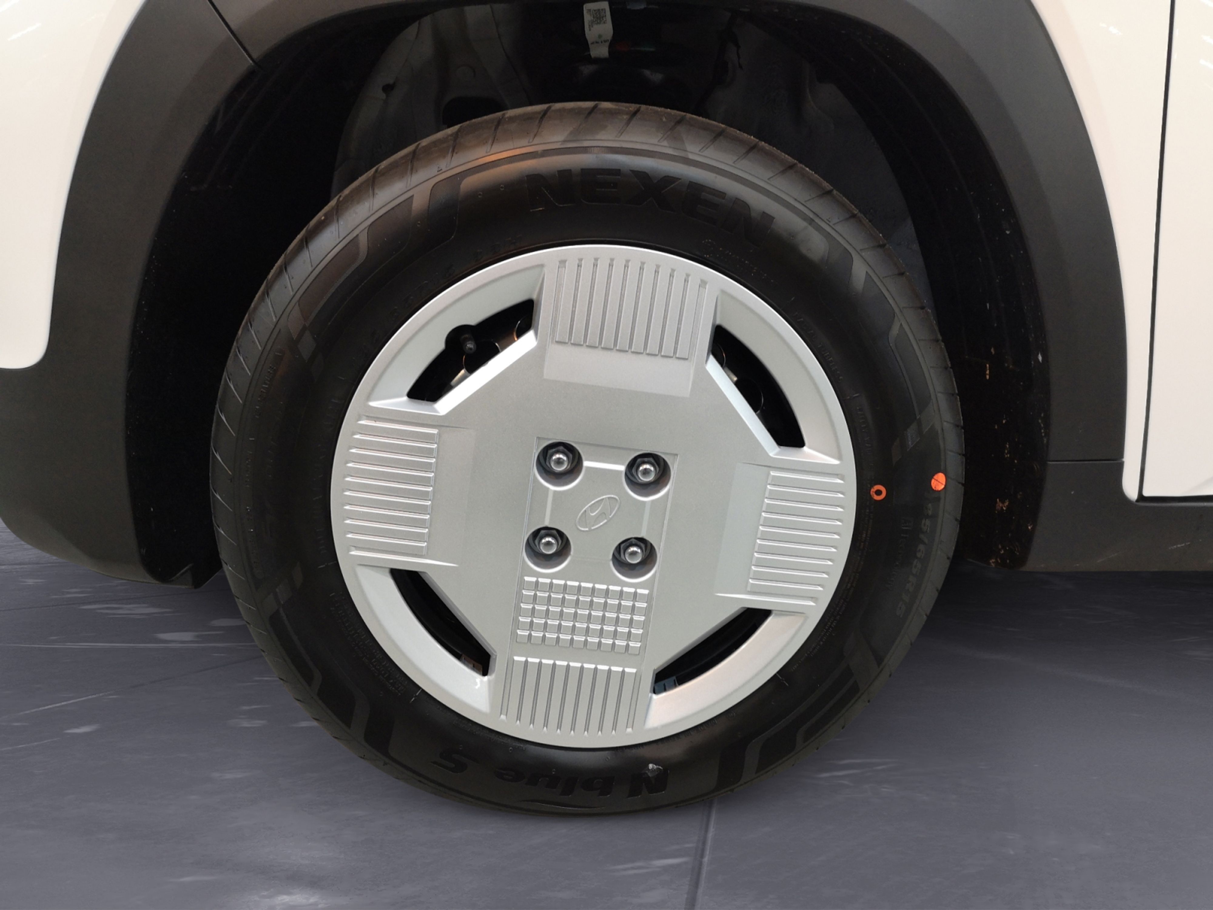 Hyundai - INSTER SELECT