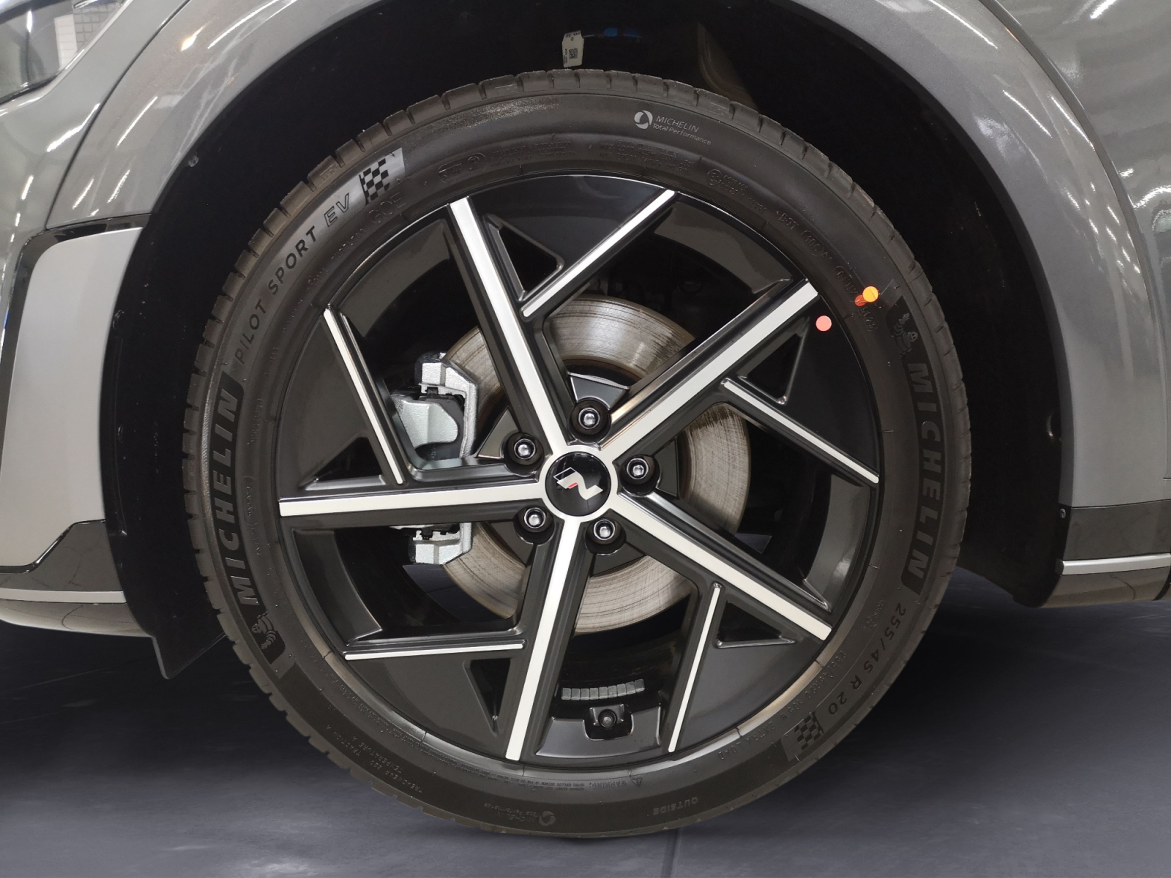 Hyundai - IONIQ 5 N LINE X MY25