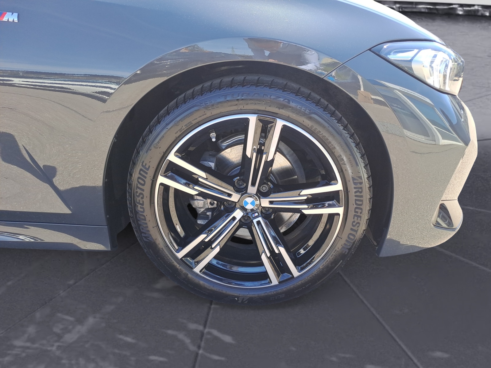 BMW - 318d Touring Auto