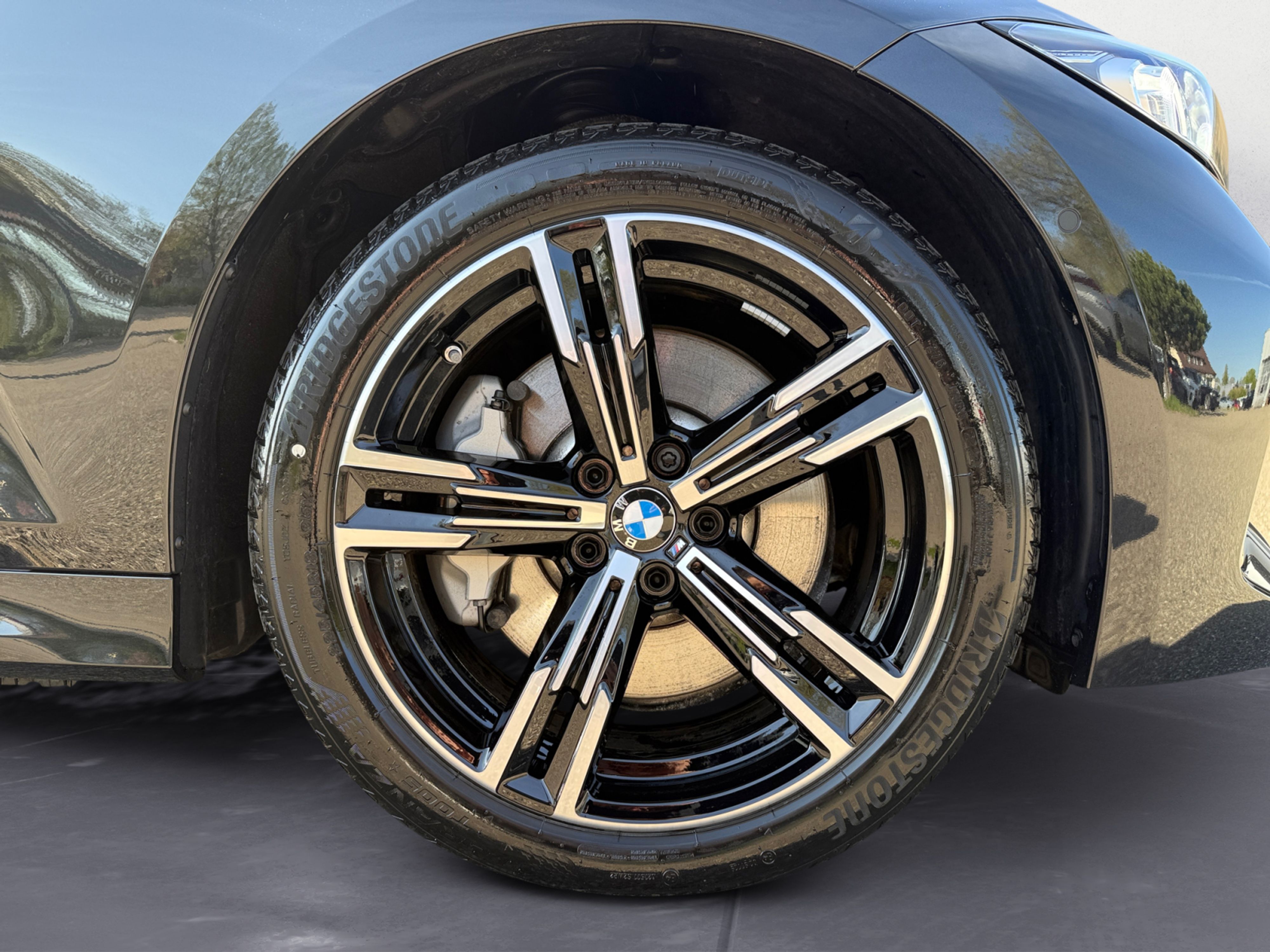 BMW - 330i xDrive Touring M Sport