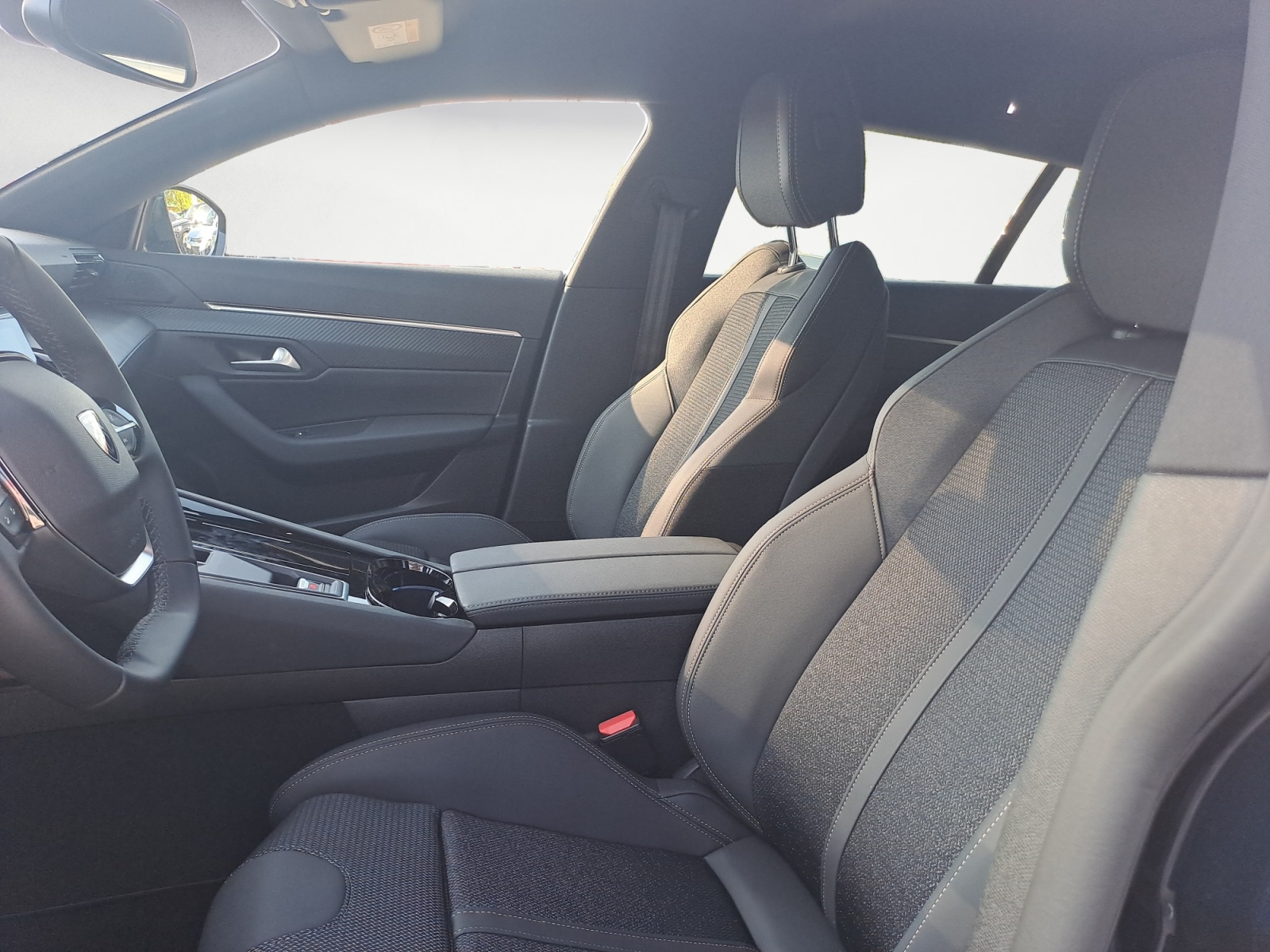Peugeot - 508 BlueHDi 130 EAT8 Allure SW
