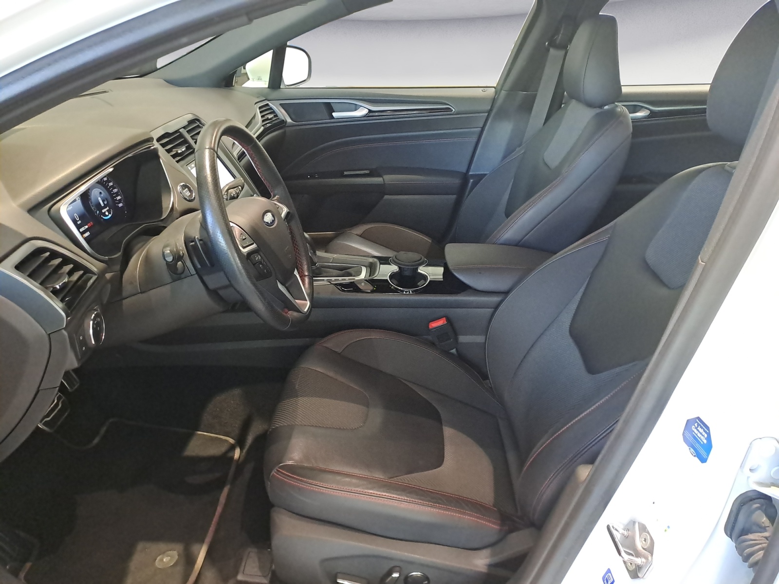 Ford - Mondeo 2,0 EcoBoost ST-LineTurnier Auto