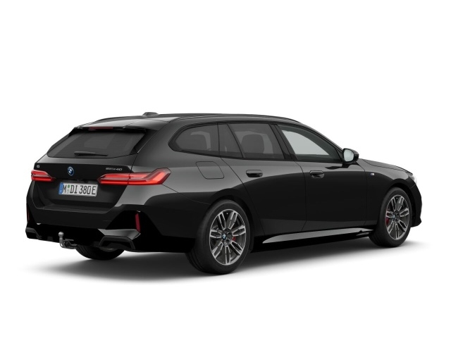 BMW - i5 xDrive40 Touring