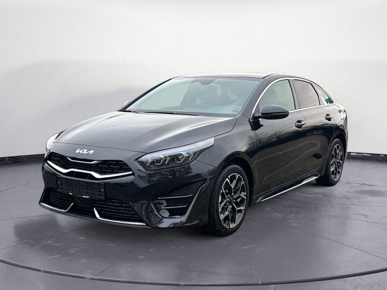 Kia - ProCeed 1.5 DCT7 GT-Line TEC/L