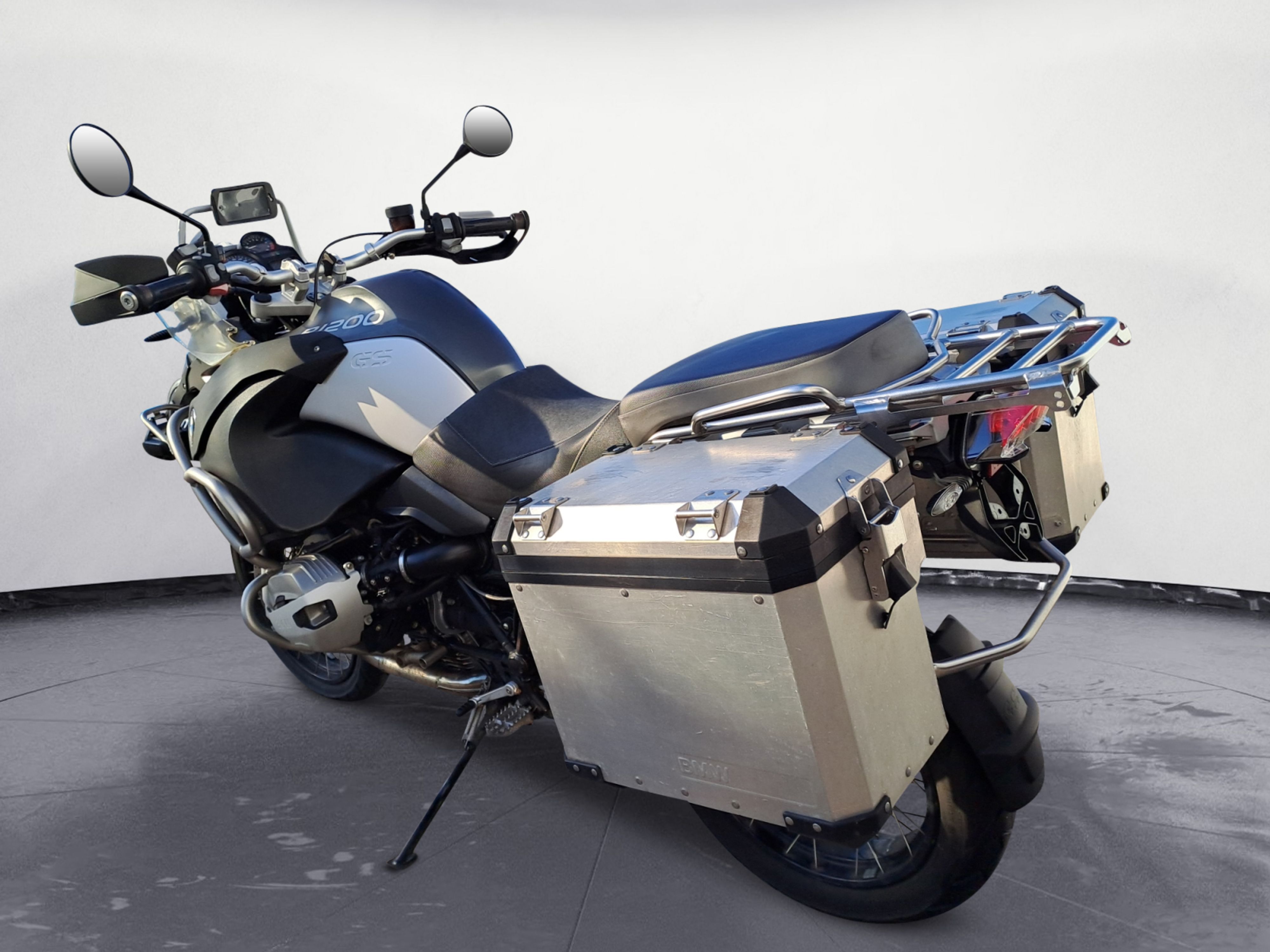BMW Motorrad - R 1200 GS Adventure