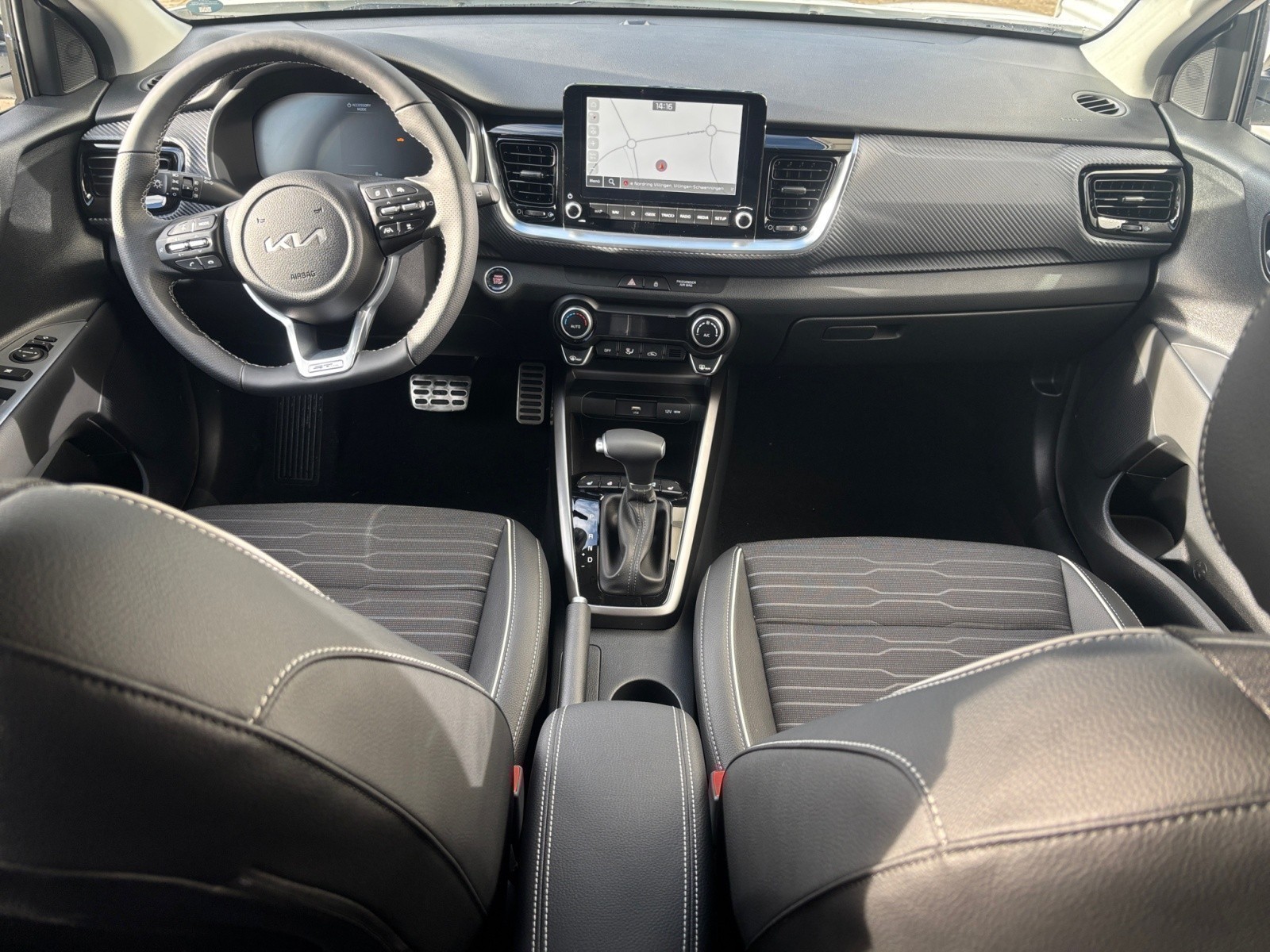 Kia - Stonic 1.0 T-GDI 100 48V GT-line DCT7