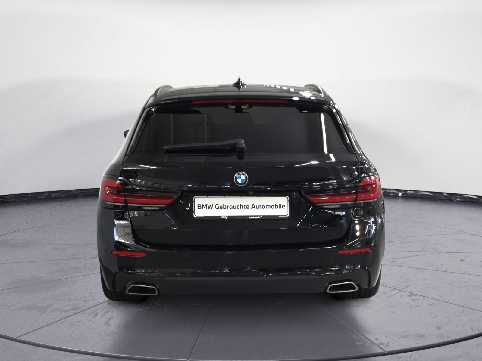 BMW - 540i xDrive Touring