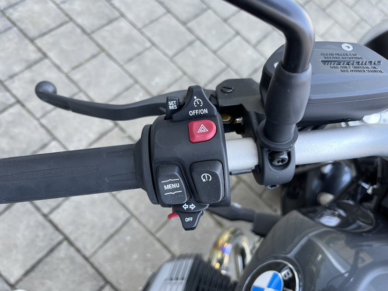 BMW Motorrad - R nineT Pure mit Werksgarantie bis Mai 2027