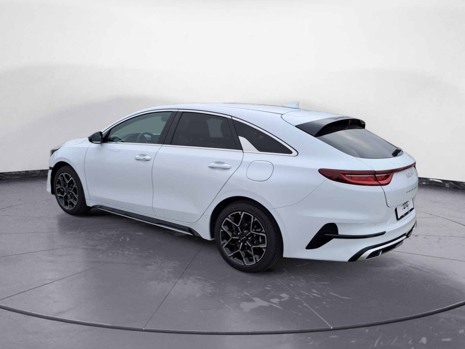 Kia - ProCeed 1.6 T-GDI DCT GT