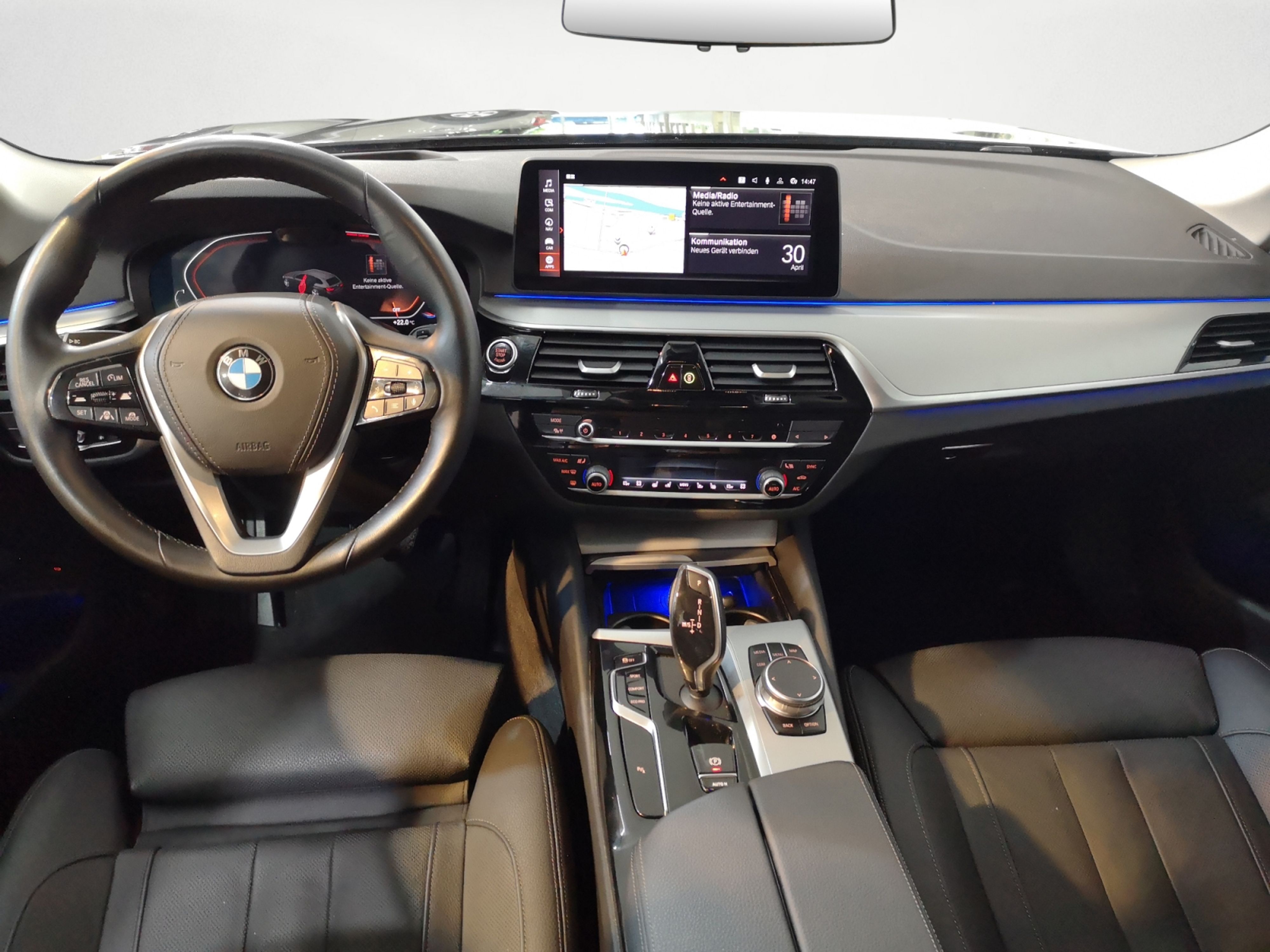 BMW - 540i xDrive Touring