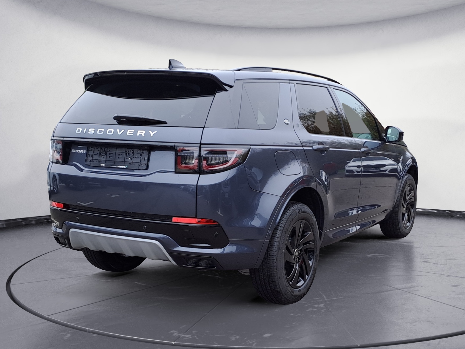 Land Rover - Discovery Sport P270e S