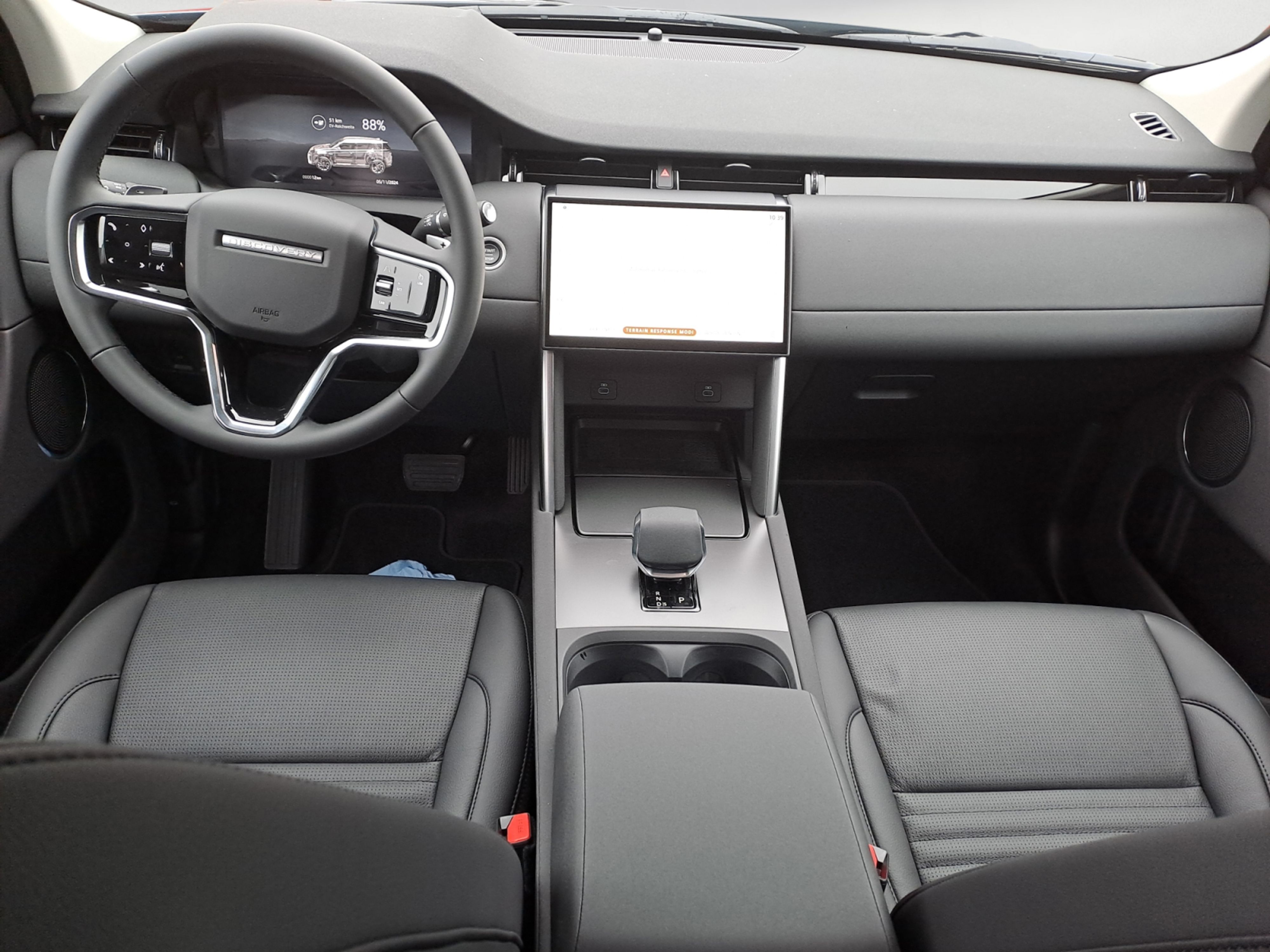 Land Rover - Discovery Sport P270e S