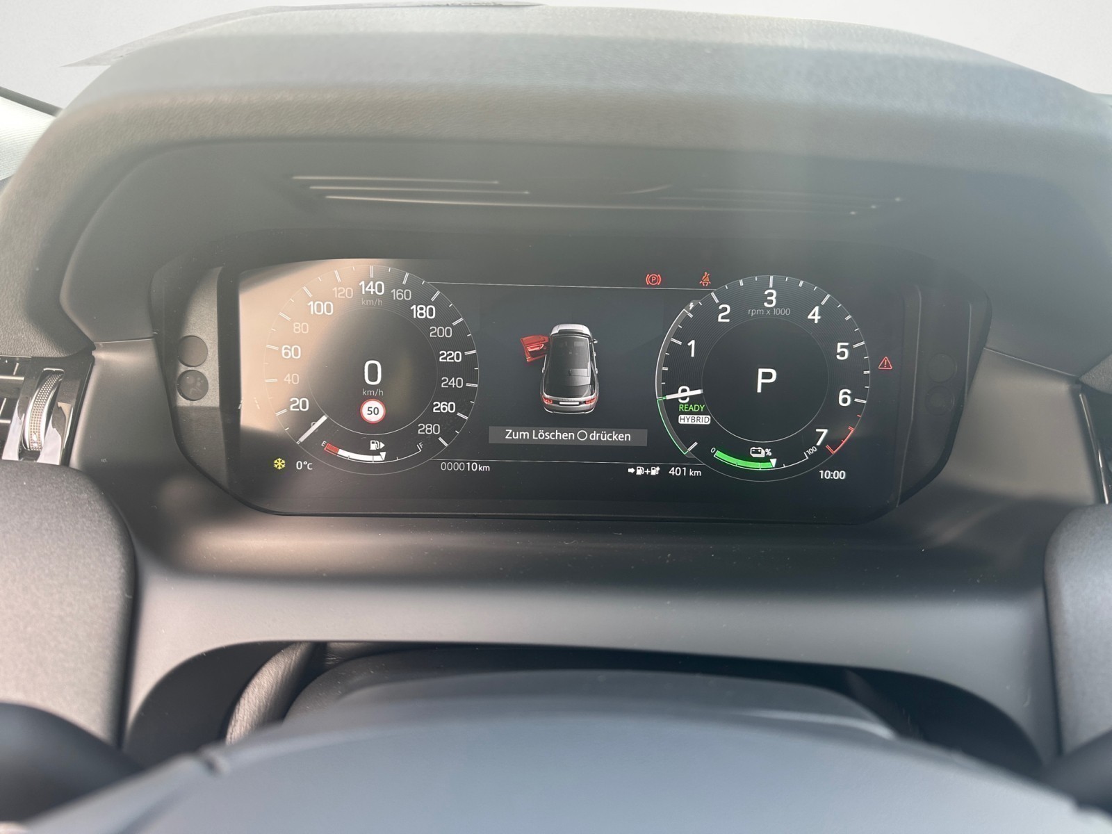 Land Rover - Discovery Sport P270e S