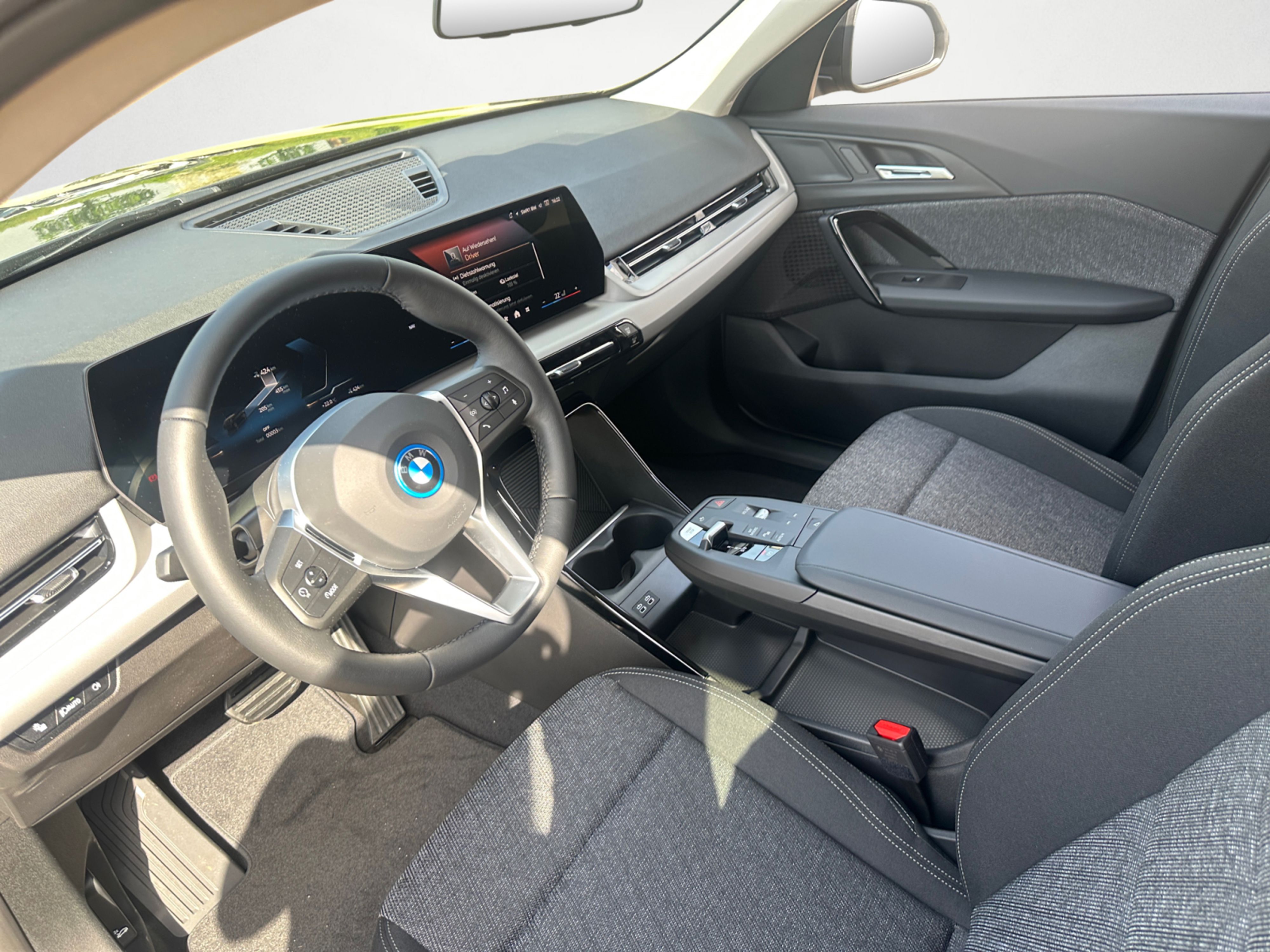 BMW - iX2 eDrive20