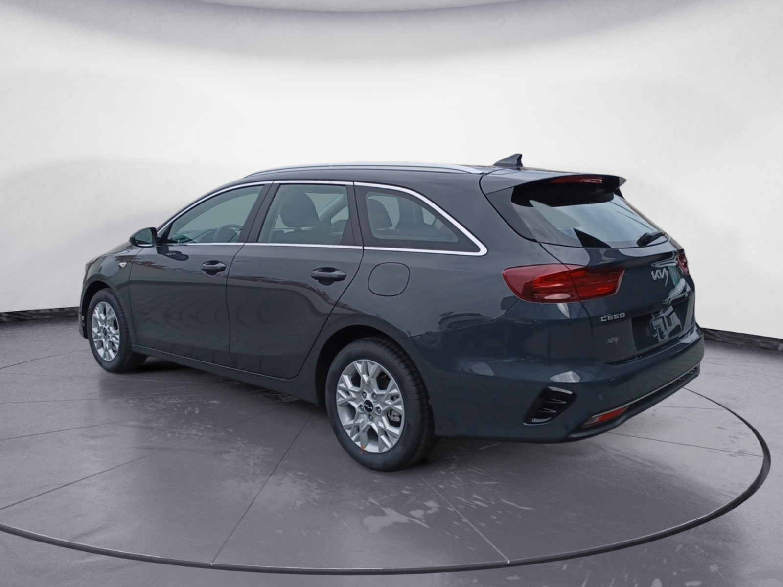 Kia - Ceed SportsWagon 1.5 Vision STD/KOMFORT