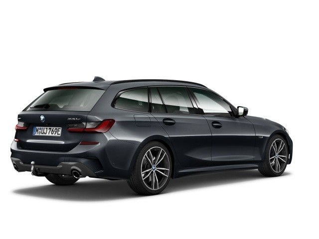 BMW - 330e xDrive Touring