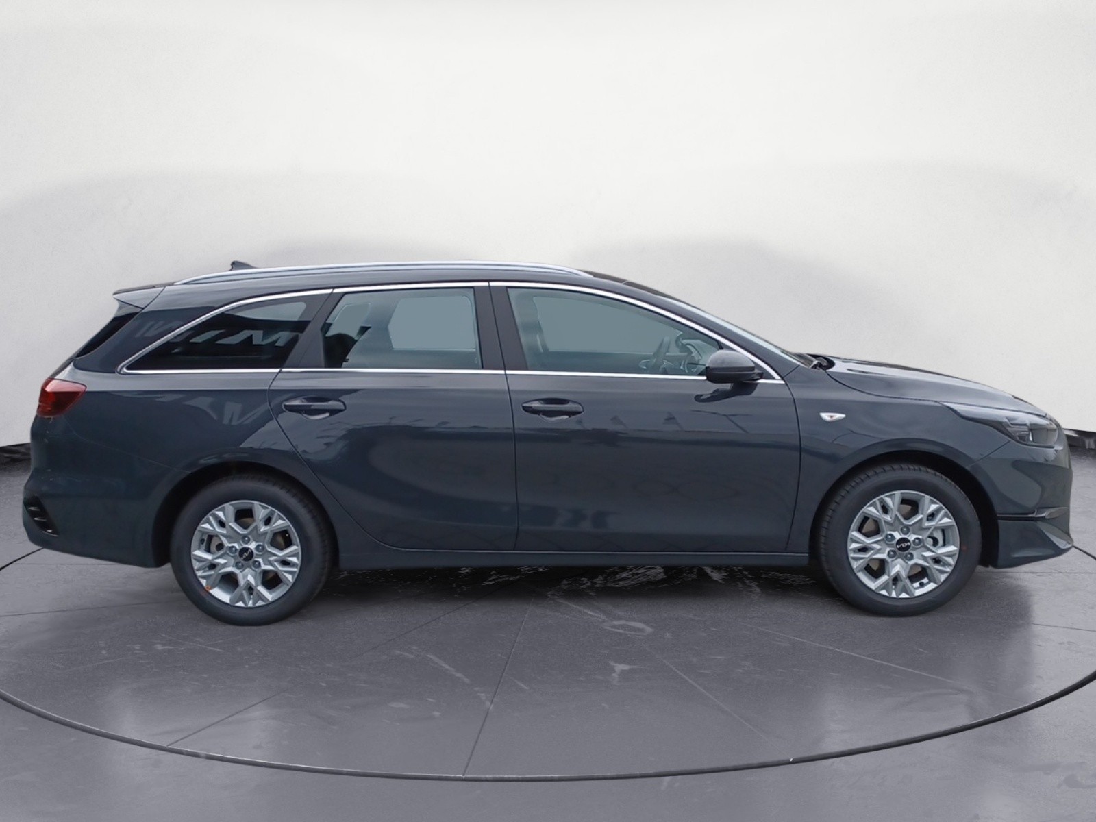 Kia - Ceed SportsWagon 1.5 Vision STD/KOMFORT