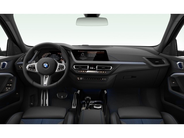 BMW - M135i xDrive