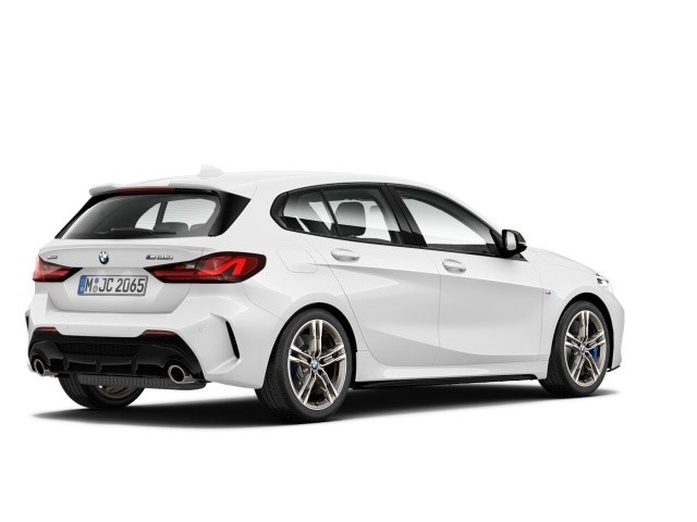 BMW - M135i xDrive