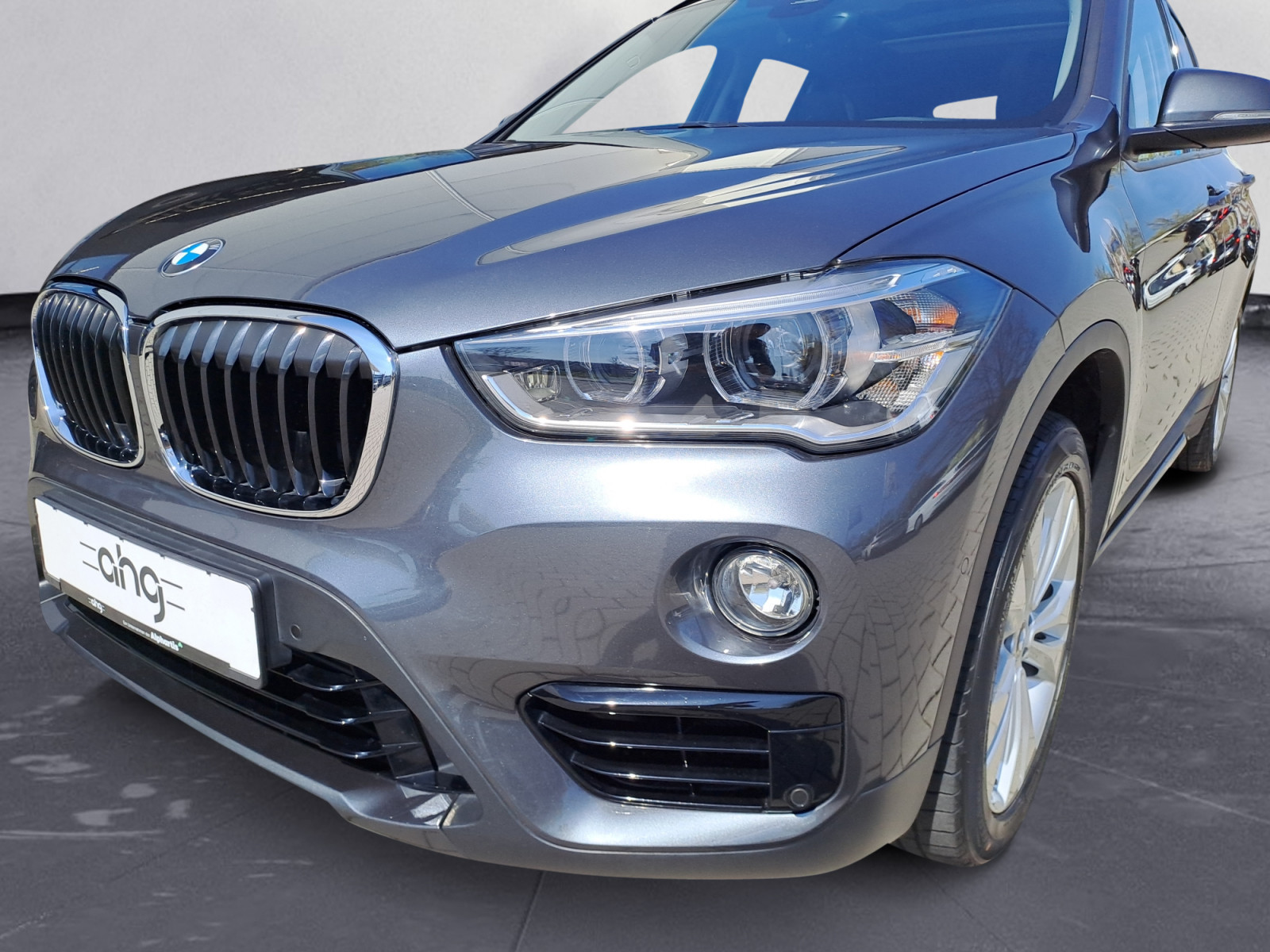 BMW - X1 xDrive25i A Sport Line