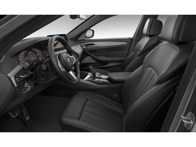 BMW - M550i xDrive
