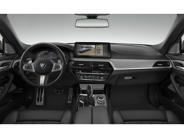 BMW - M550i xDrive