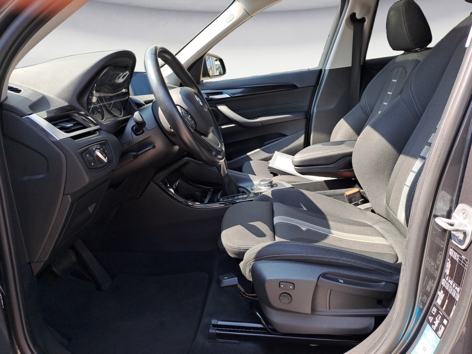 BMW - X1 xDrive25i A Sport Line
