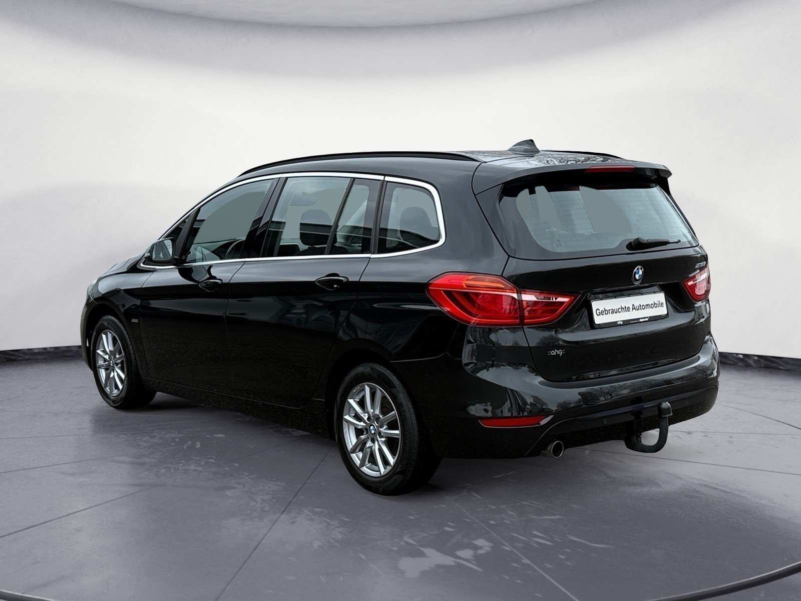 BMW - 218i Gran Tourer Sport Line