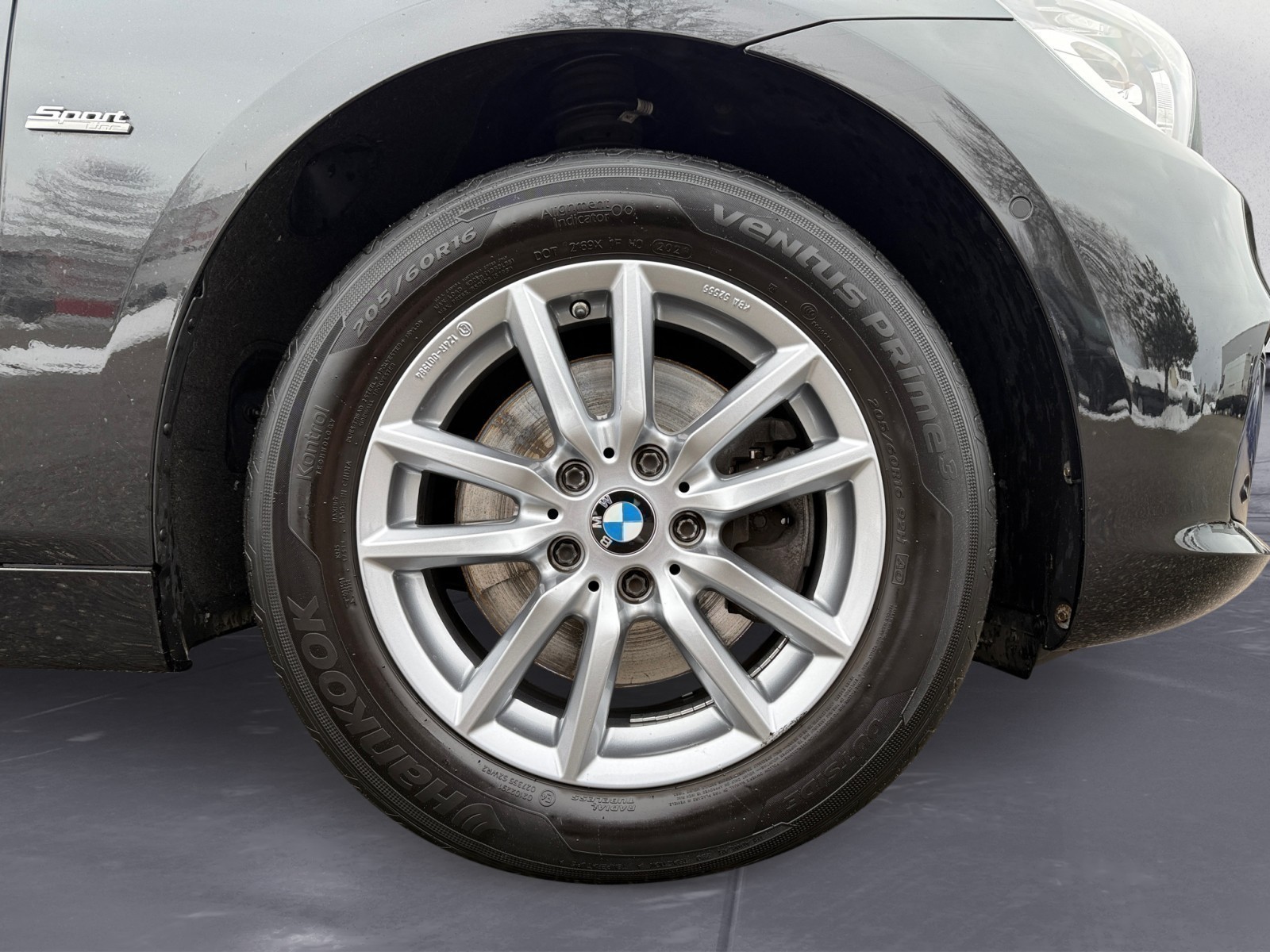 BMW - 218i Gran Tourer Sport Line