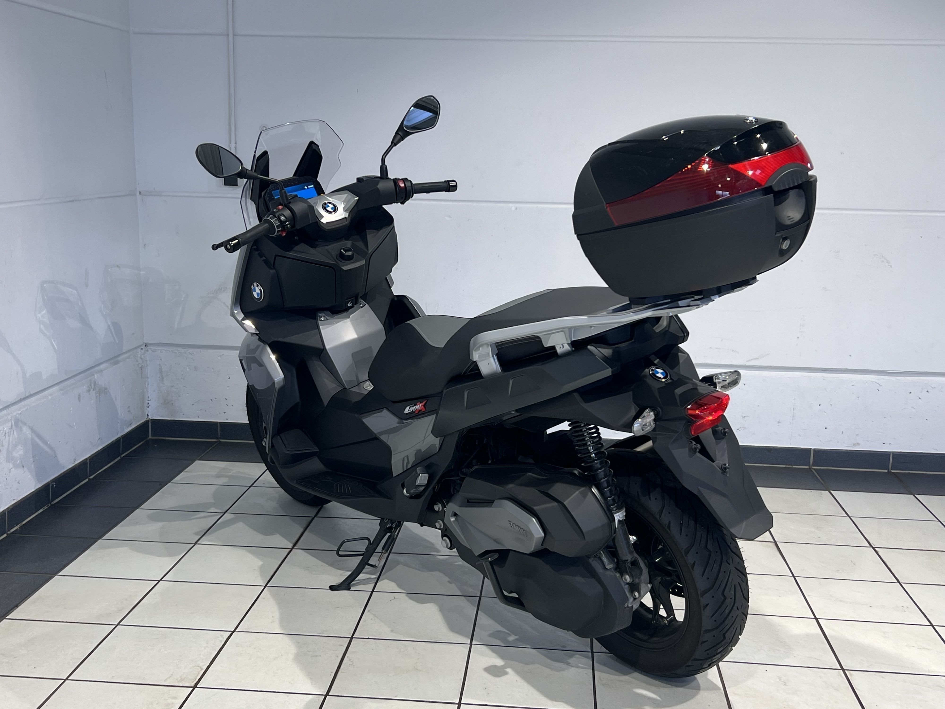 BMW Motorrad - C 400 X