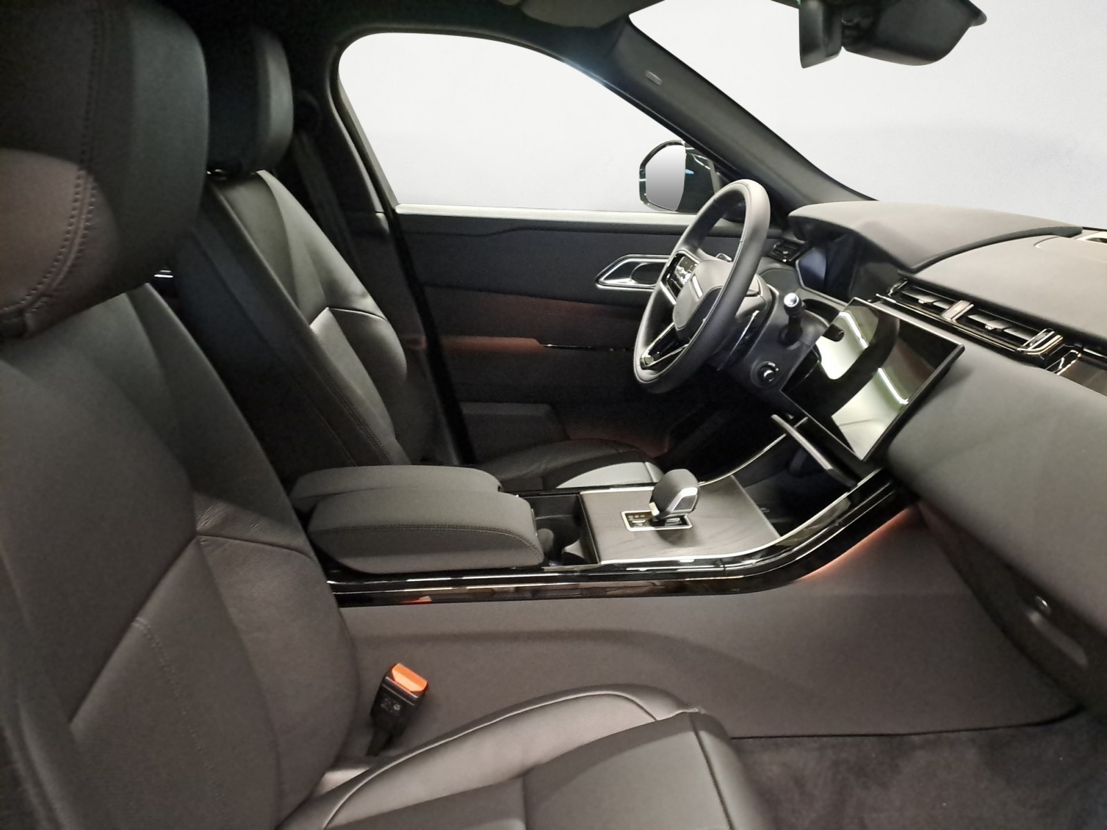 Land Rover - Range Rover Velar P400e S Hybrid