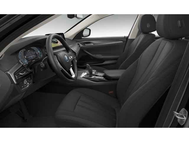 BMW - 520e Touring