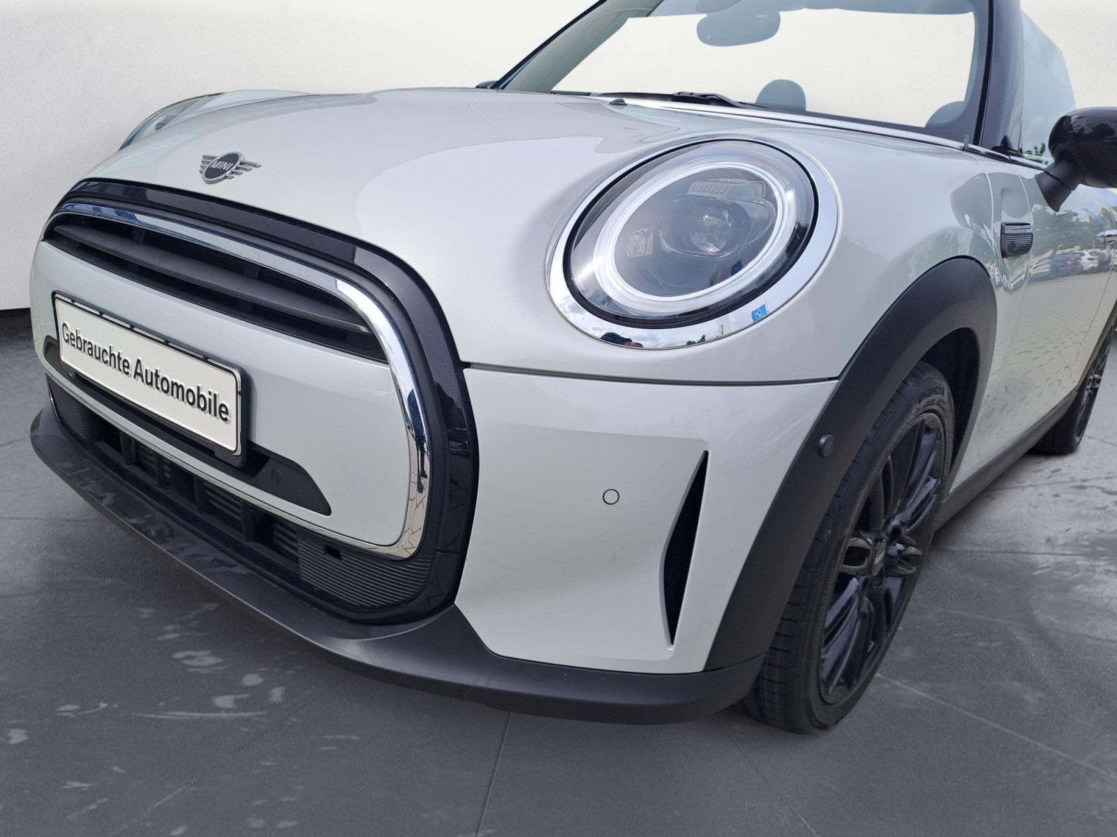MINI - Cooper Cabrio MINI Yours Trim