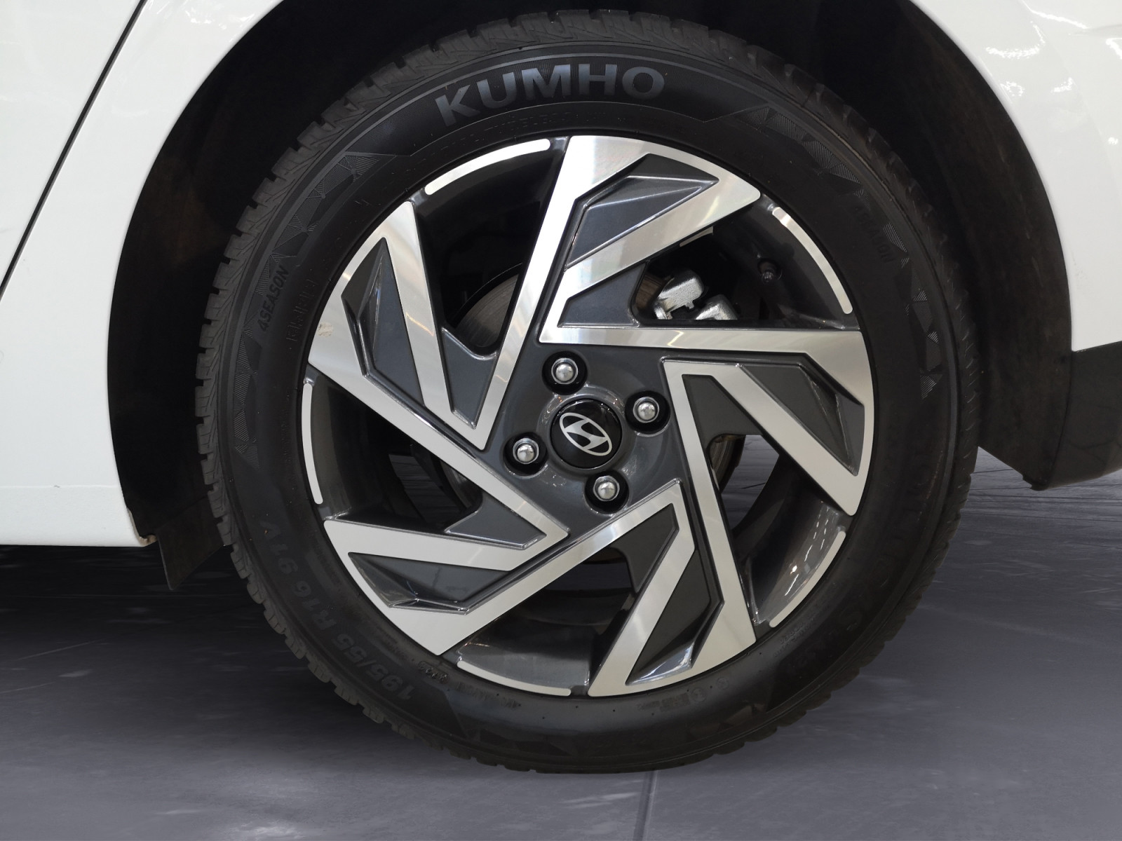 Hyundai - Hyundai i20 1.0 T-GDI Trend