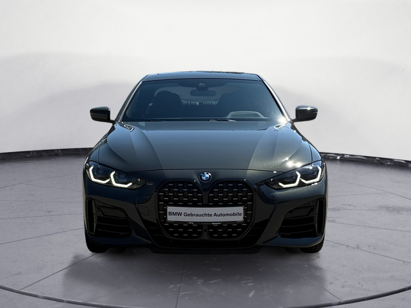BMW - M440i xDrive Coupe