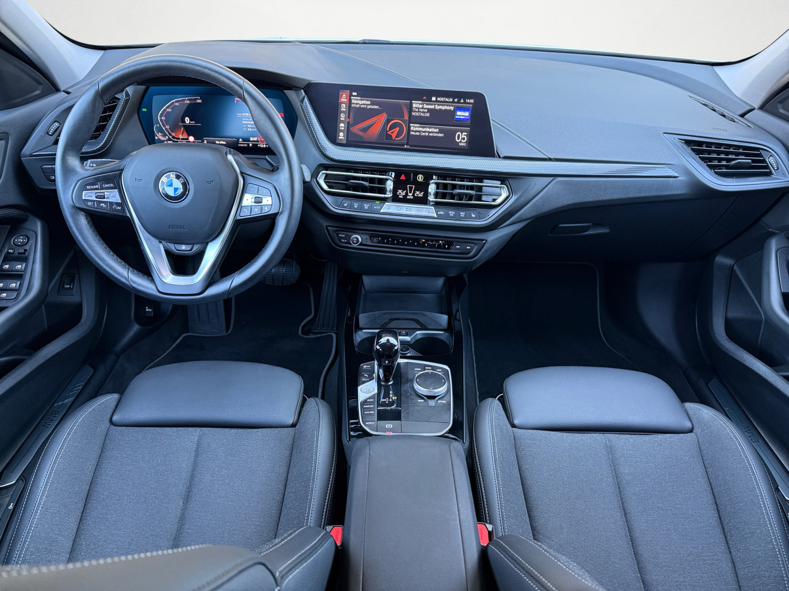 BMW - 118i Sport Line