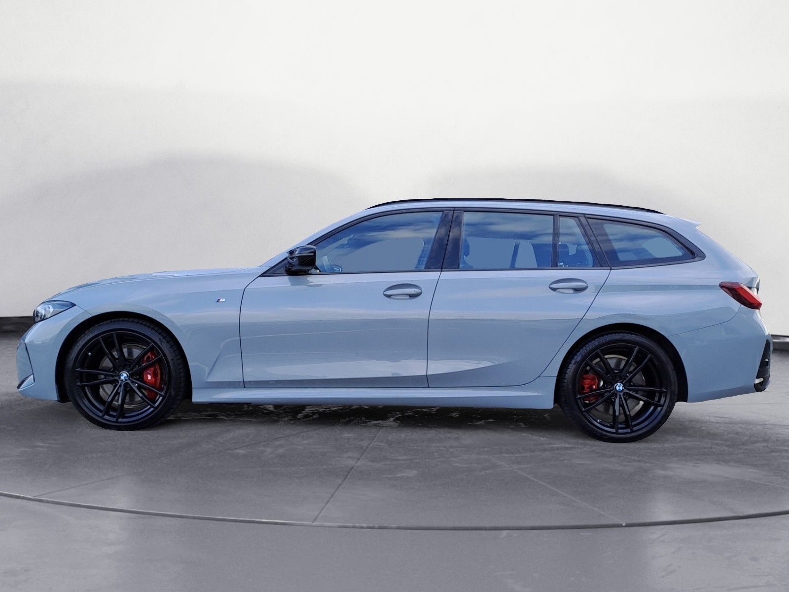 BMW - M340i xDrive Touring Auto