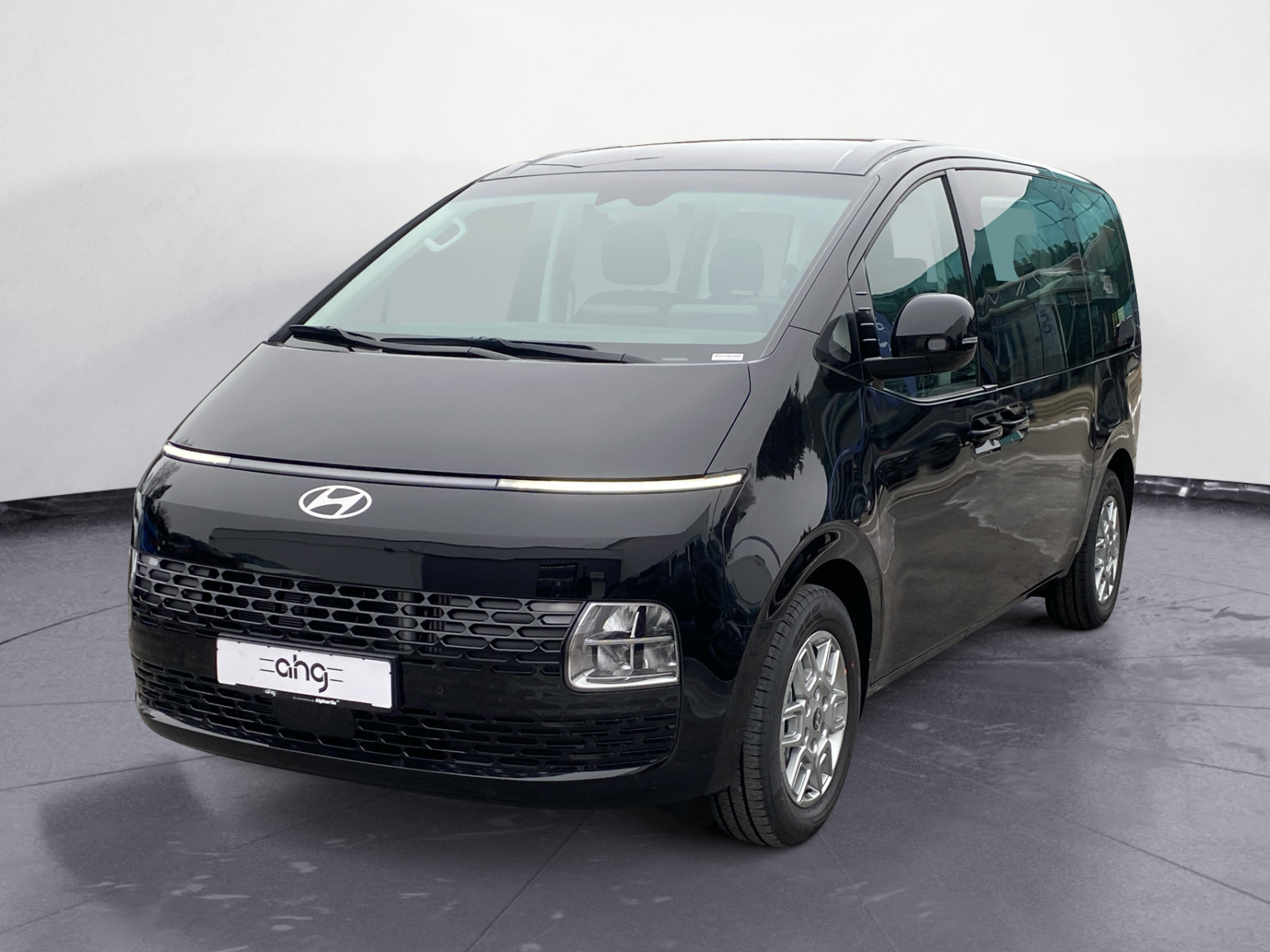 Hyundai - Staria HEV Hybrid 9-Sitzer