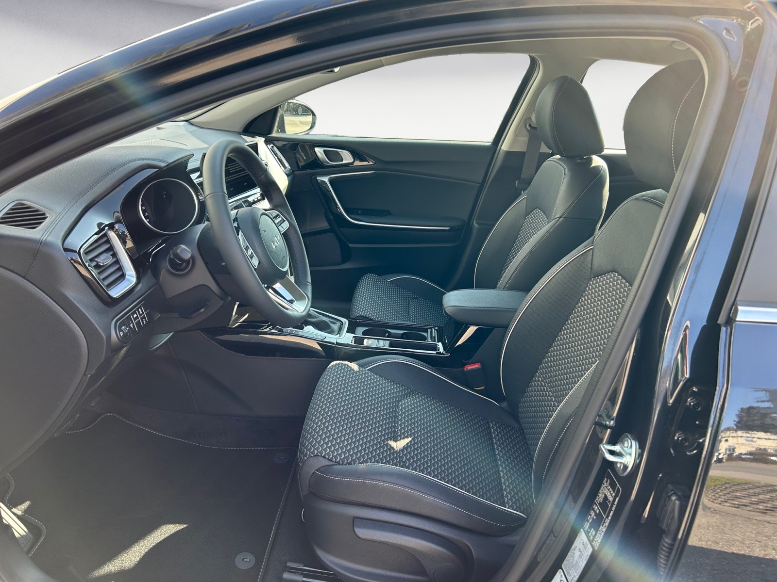 Kia - Xceed 1.5 Vision DCT
