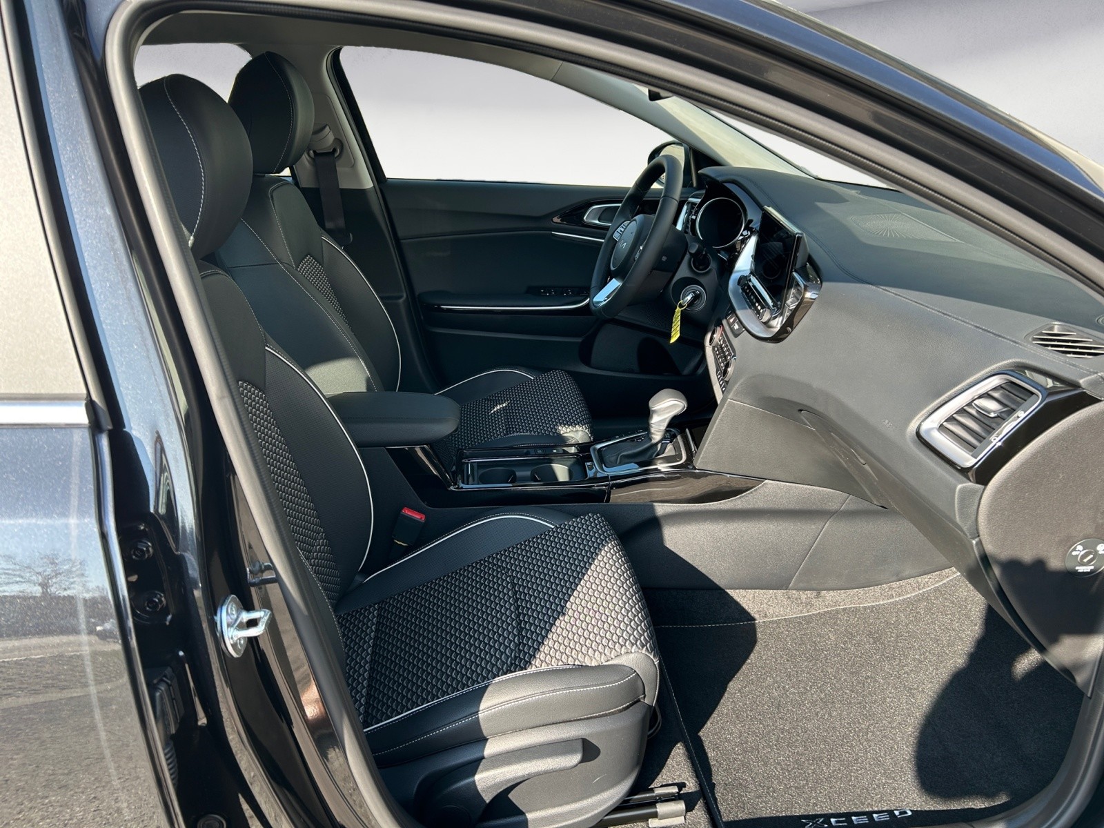 Kia - Xceed 1.5 Vision DCT