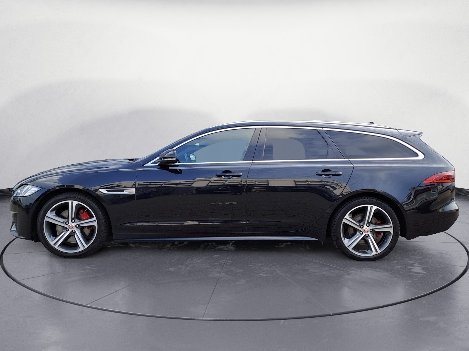 Jaguar - XF 30D First Edition Sportbrake Automatik