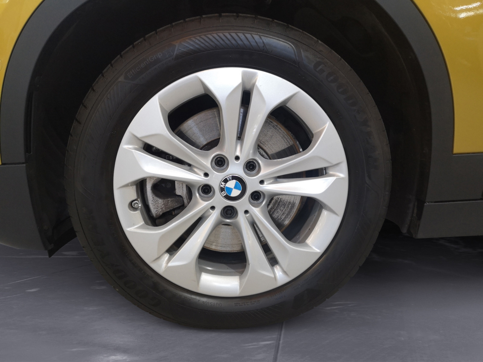 BMW - X2 xDrive25e Advantage Steptronic